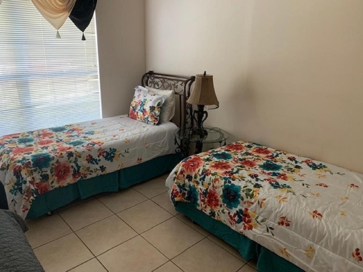 7 Bedroom, 6 Bath And Pool Near Disney In Emerald Island 4 King Master Suites Kissimmee Ngoại thất bức ảnh
